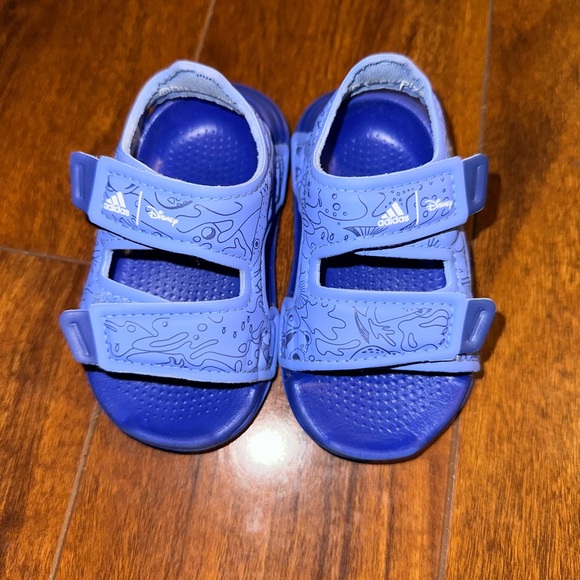 ADIDAS X DISNEY ALTASWIM FINDING NEMO SWIM SANDALS - Picture 2 of 11